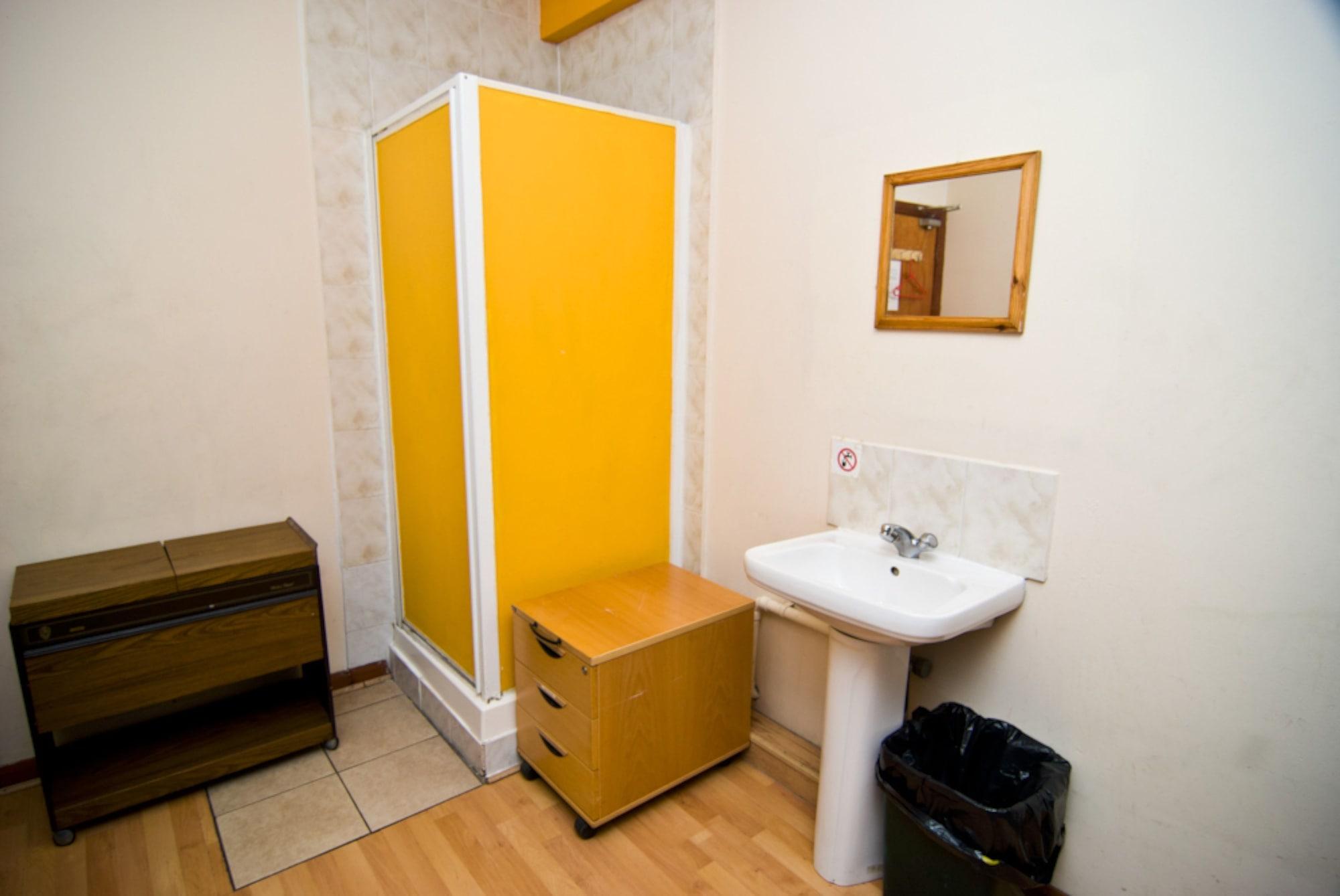 Kensal Green Backpackers London Eksteriør billede