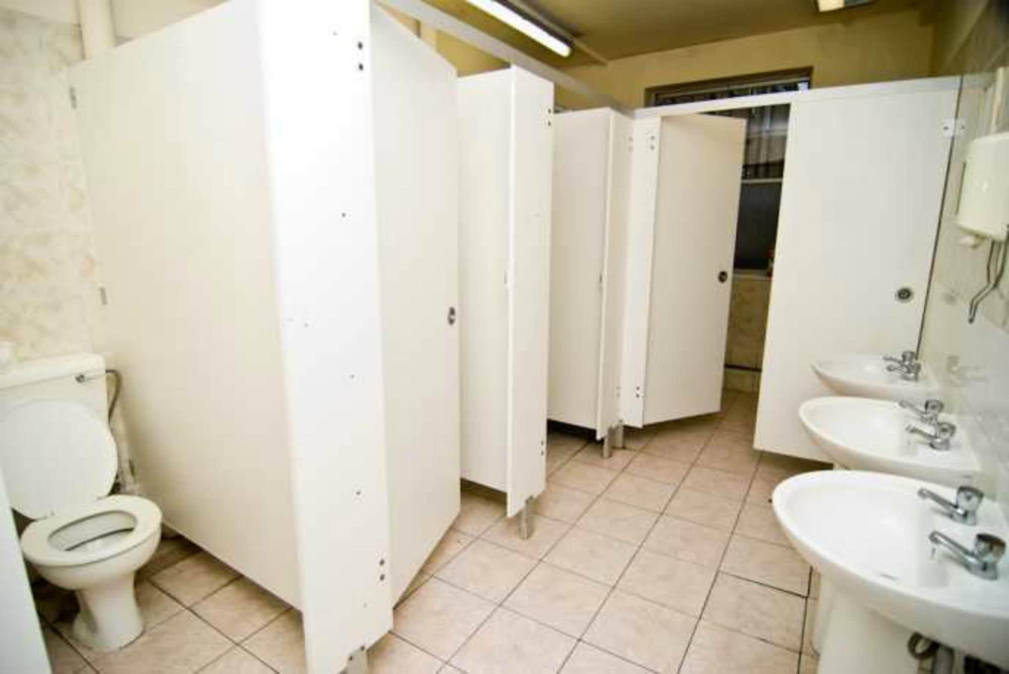 Kensal Green Backpackers London Eksteriør billede